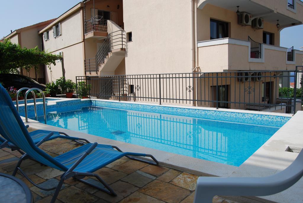 Apartments Srzentic Petrovac Extérieur photo