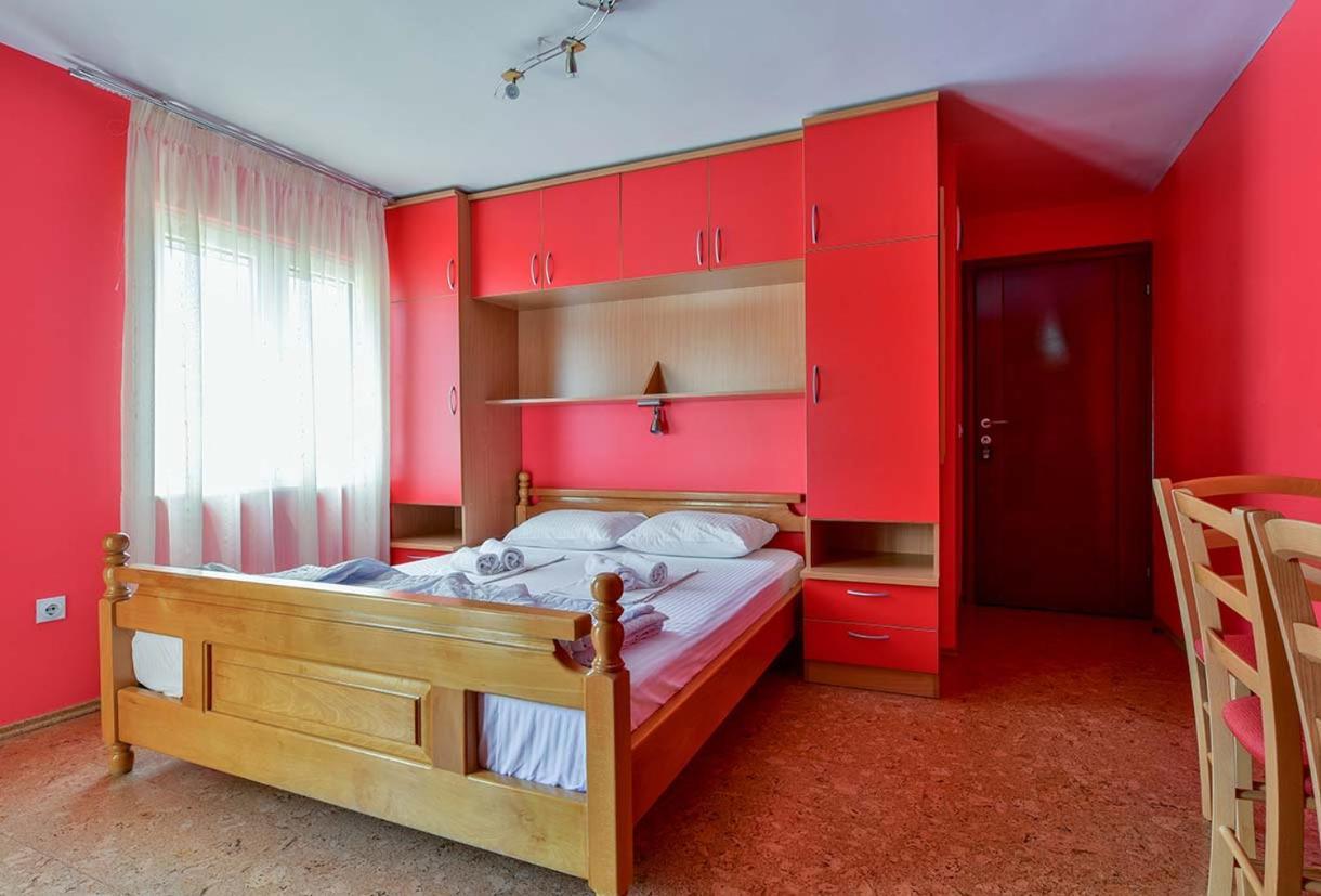 Apartments Srzentic Petrovac Extérieur photo