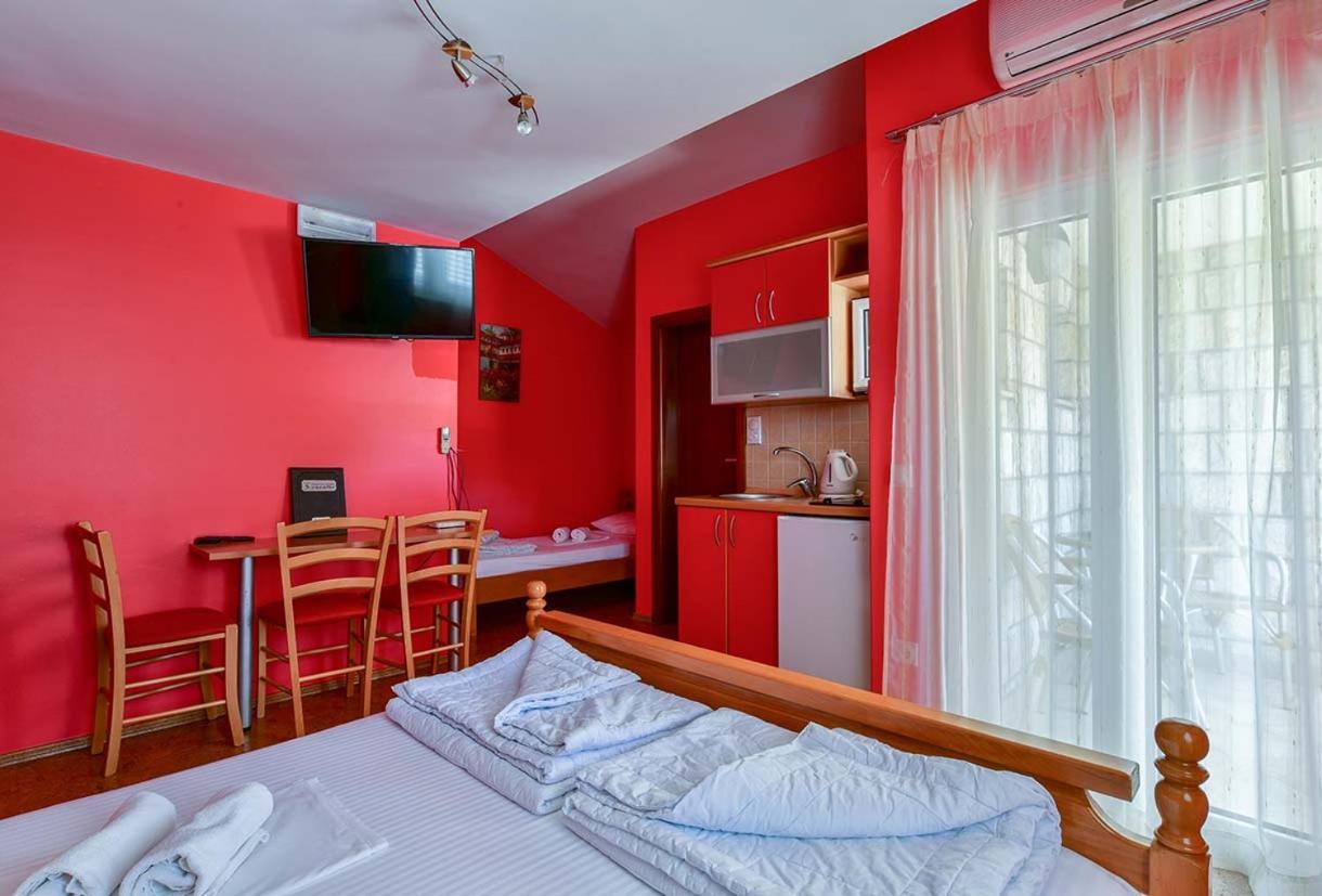Apartments Srzentic Petrovac Extérieur photo