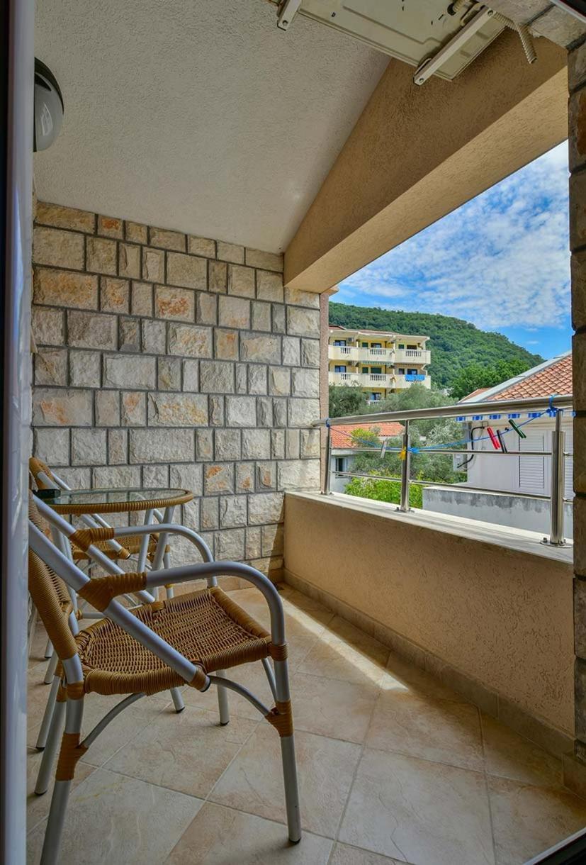 Apartments Srzentic Petrovac Extérieur photo