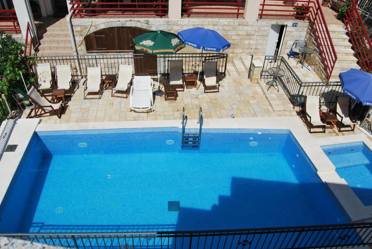 Apartments Srzentic Petrovac Extérieur photo