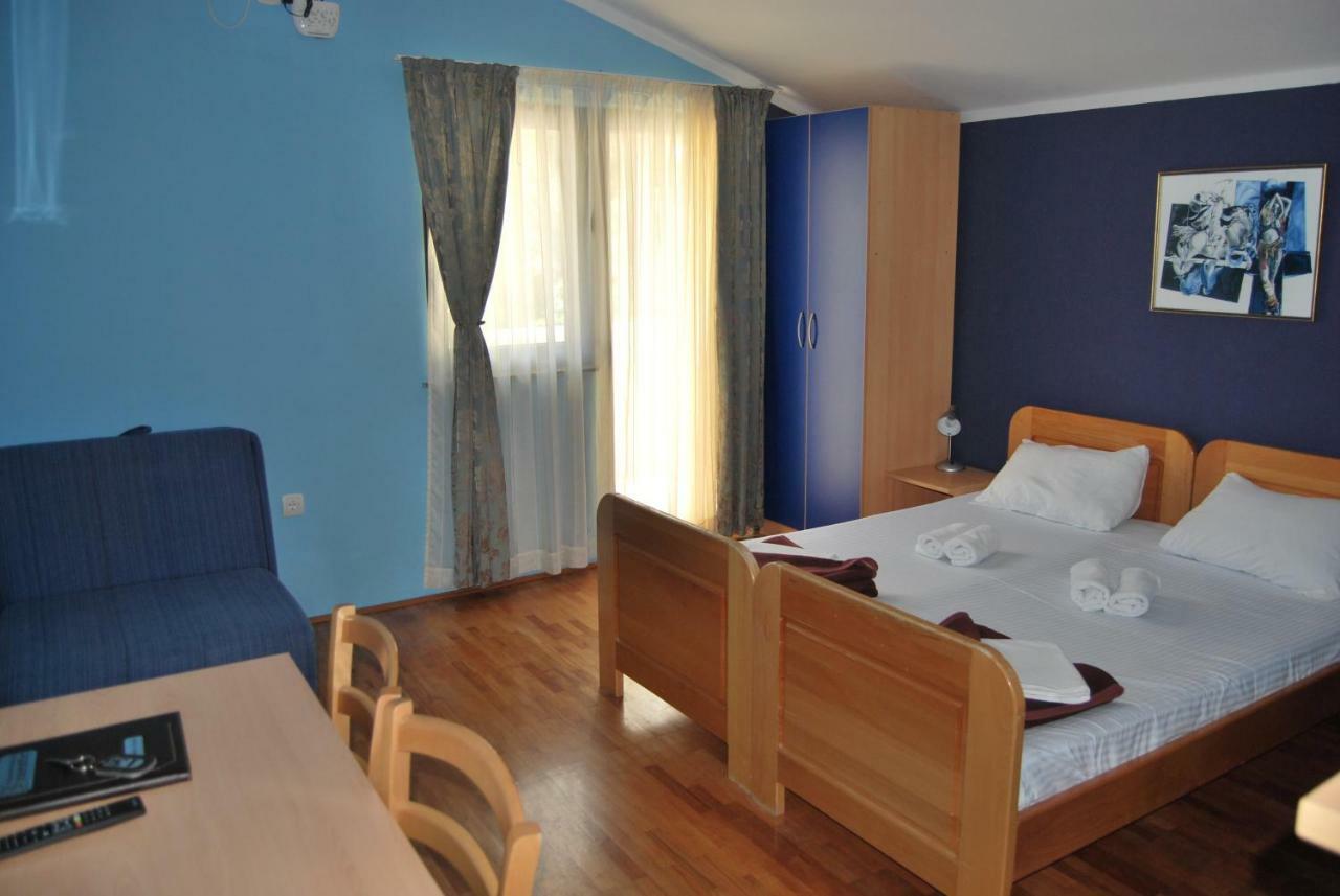Apartments Srzentic Petrovac Extérieur photo