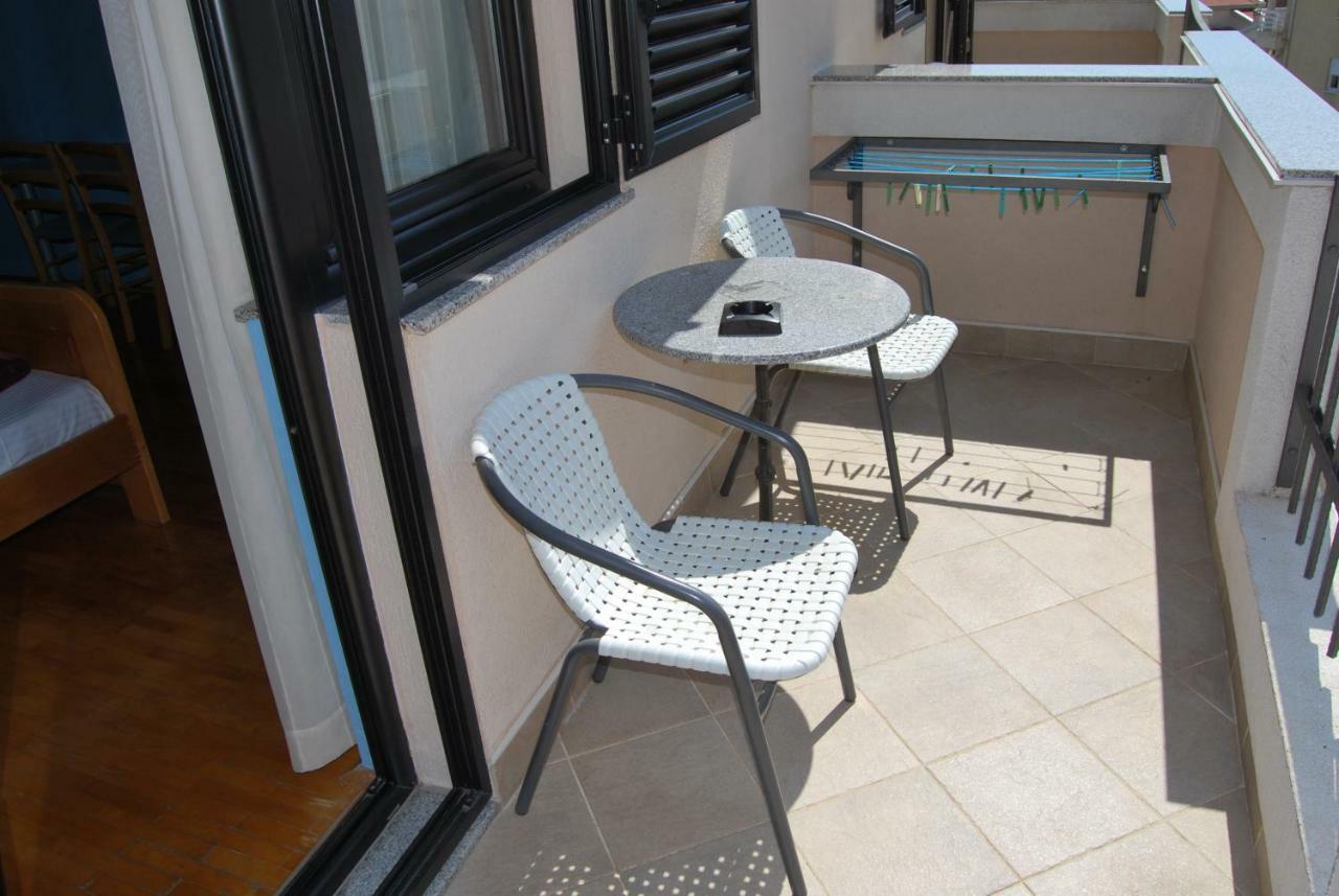 Apartments Srzentic Petrovac Extérieur photo
