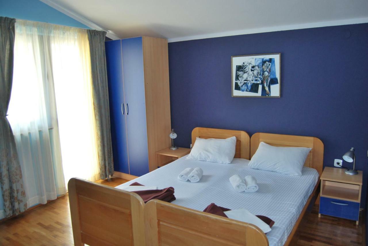 Apartments Srzentic Petrovac Extérieur photo