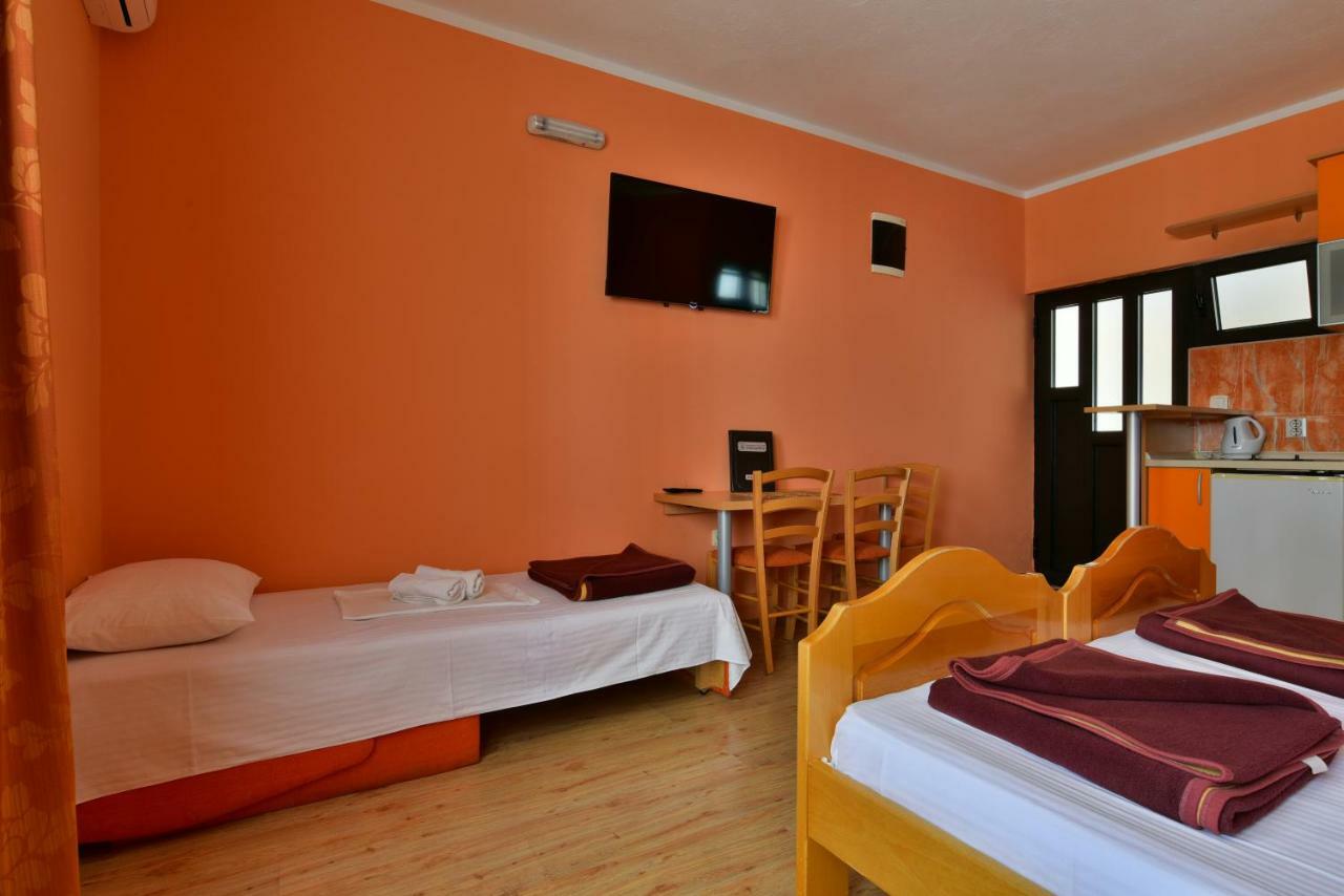 Apartments Srzentic Petrovac Extérieur photo