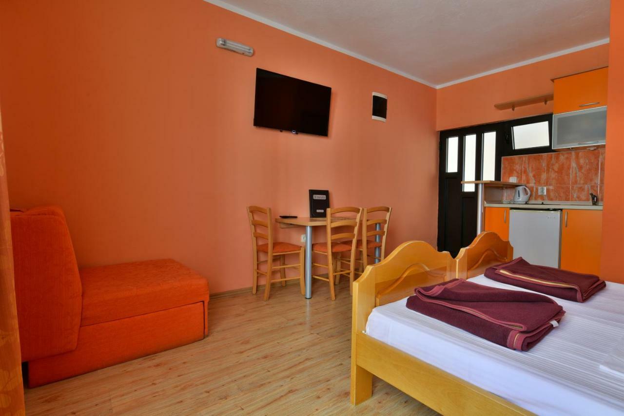 Apartments Srzentic Petrovac Extérieur photo